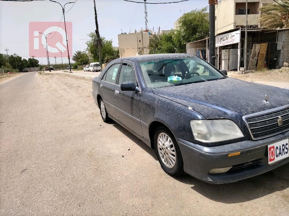 تويوتا كراون
